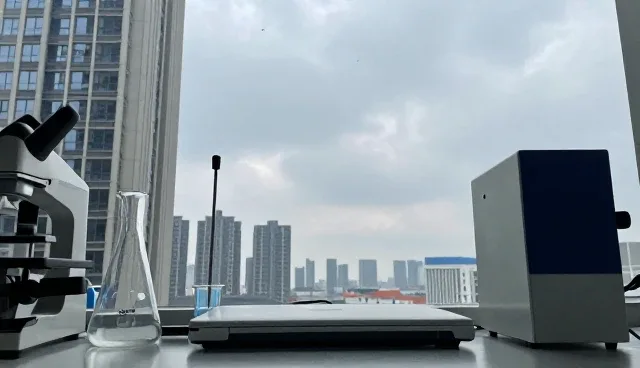 企业官网系统性能优化与适用场景解析
